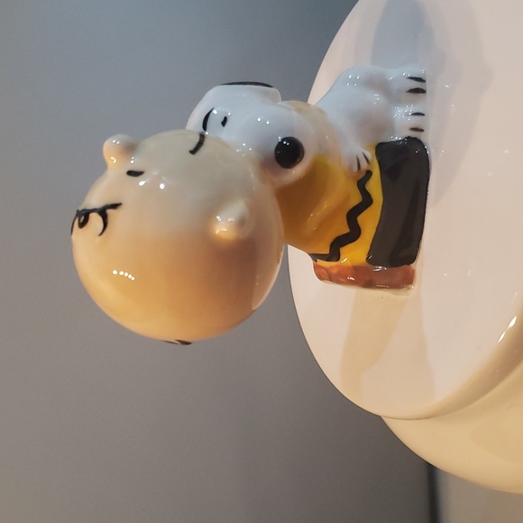 Rae Dunn Peanuts HAPPINESS IS COFFEE Charlie Brown Snoopy Canister Jar NWT - Picture 4 of 7